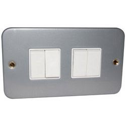 Click Metal Clad 10A 4 Gang Quadruple 2 Way Switch