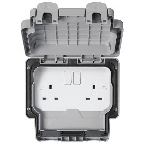 MK Materseal Plus 13 Amp Weatherproof Double Outdoor Socket IP66